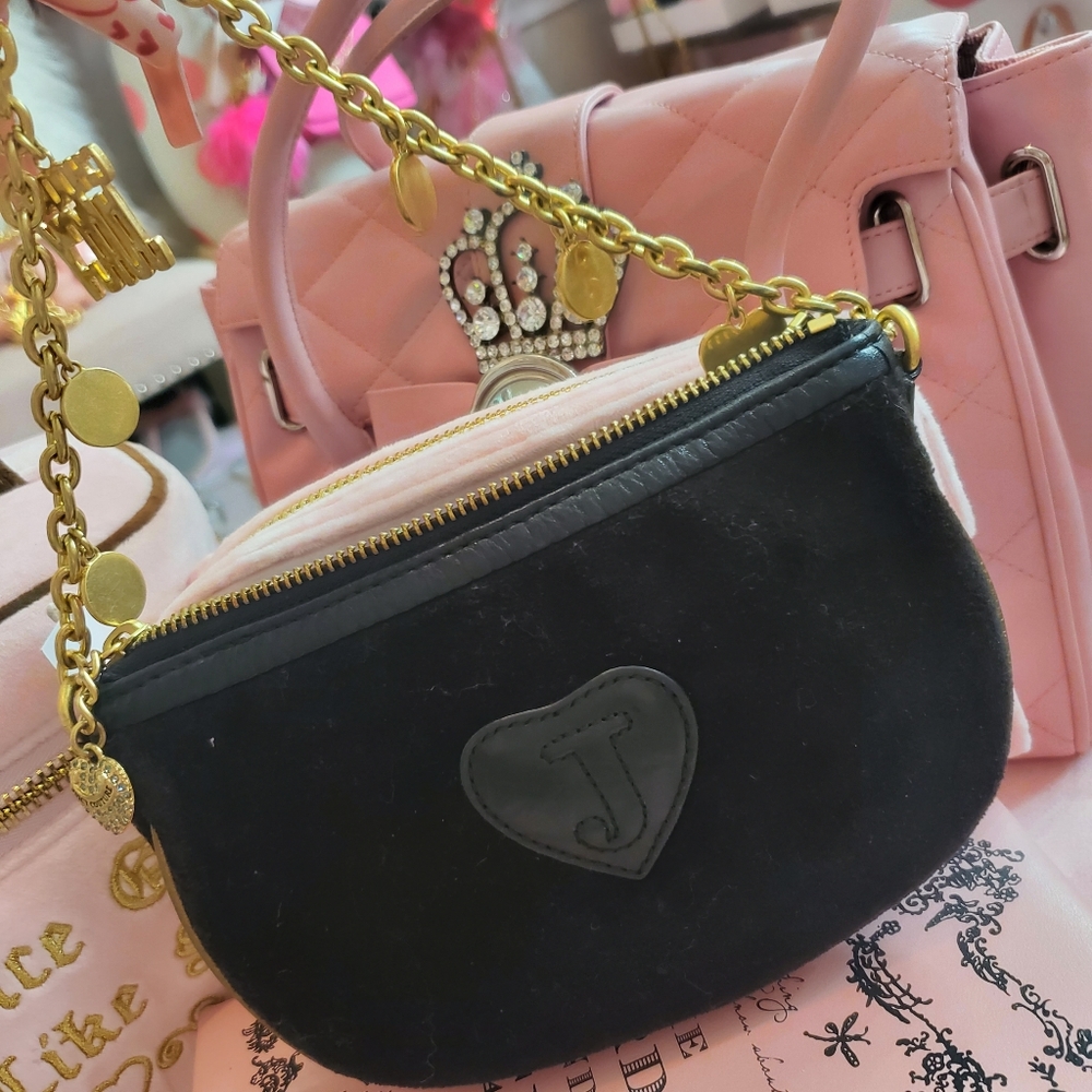 Juicy Couture Black and Gold Chain Bag - Picture 2 of 3